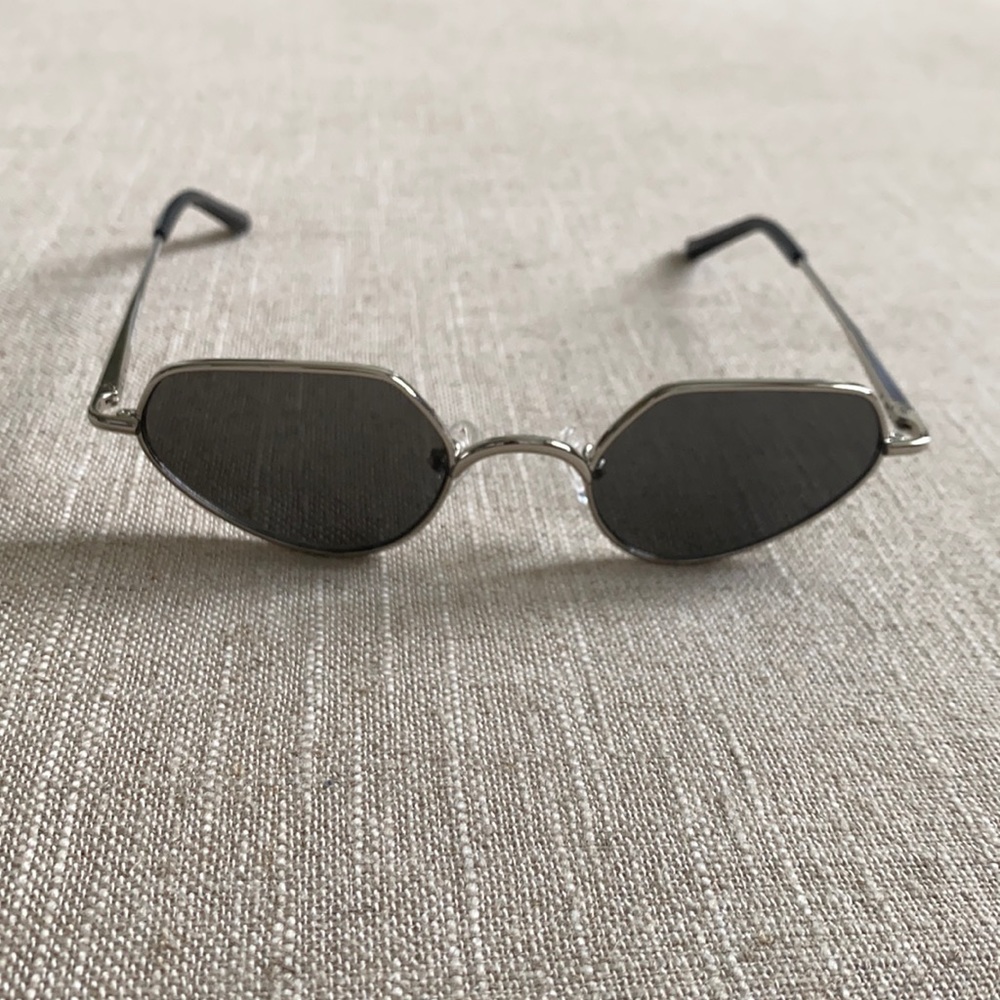 Dries Van Noten by Linda Farrow cat eye